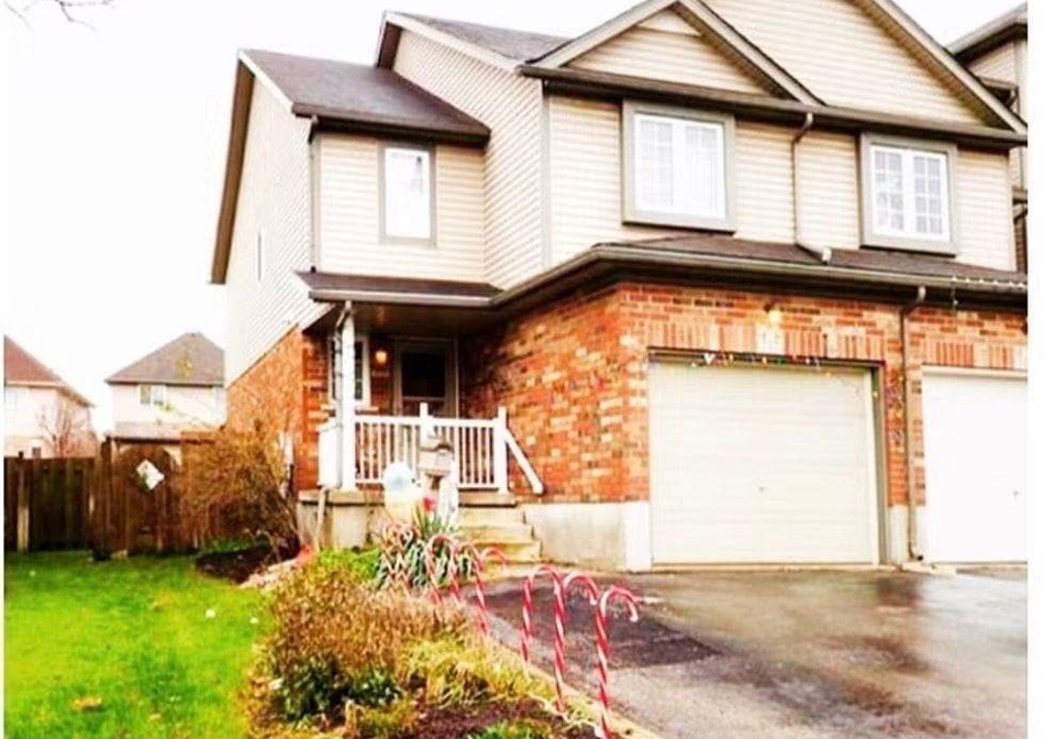 717-activa-avenue-kitchener-ontario-x13659578