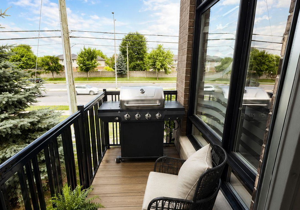 284-pembina-private-ottawa-ontario-x13659784