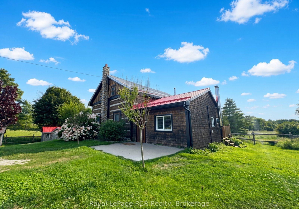 135458-concession-8-chatsworth-ontario-x13659836