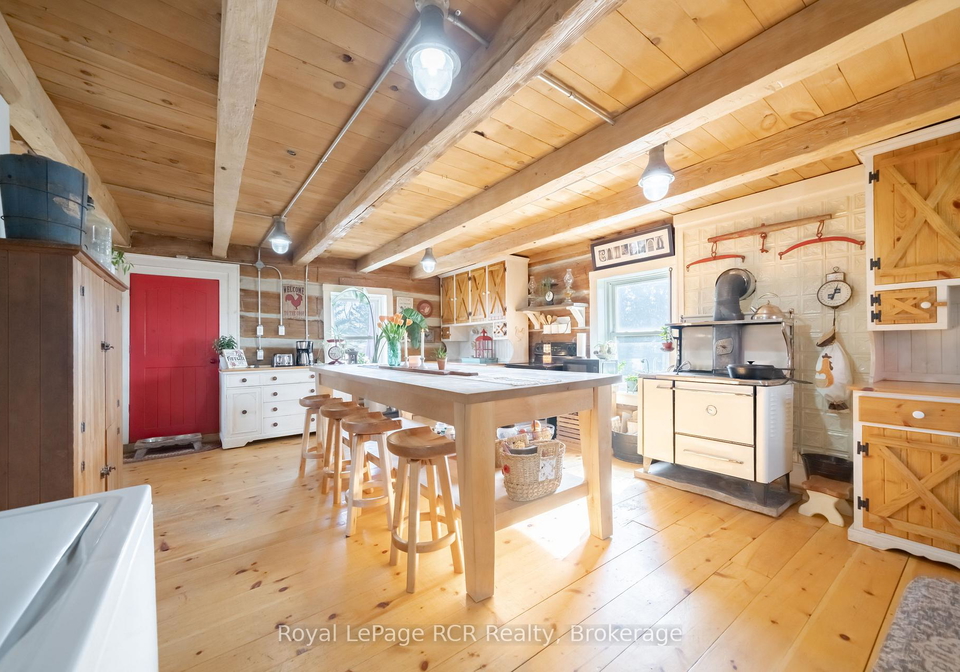 135458-concession-8-chatsworth-ontario-x13659836