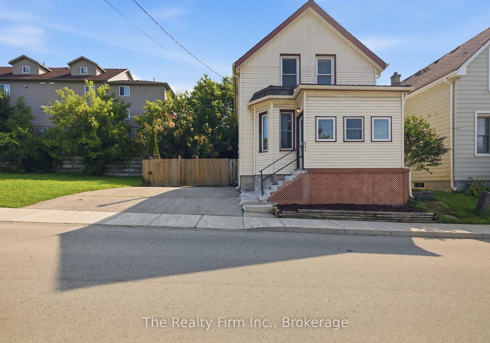 17-douglas-street-woodstock-ontario-x13659840