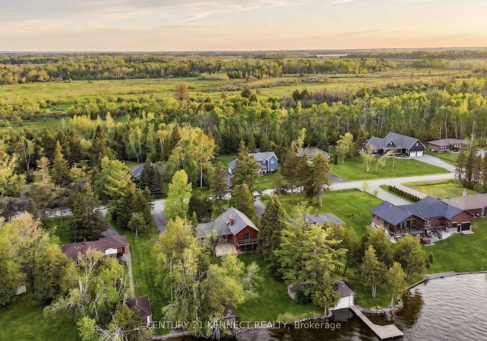 44-pinewood-boulevard-kawartha-lakes-ontario-x13659870