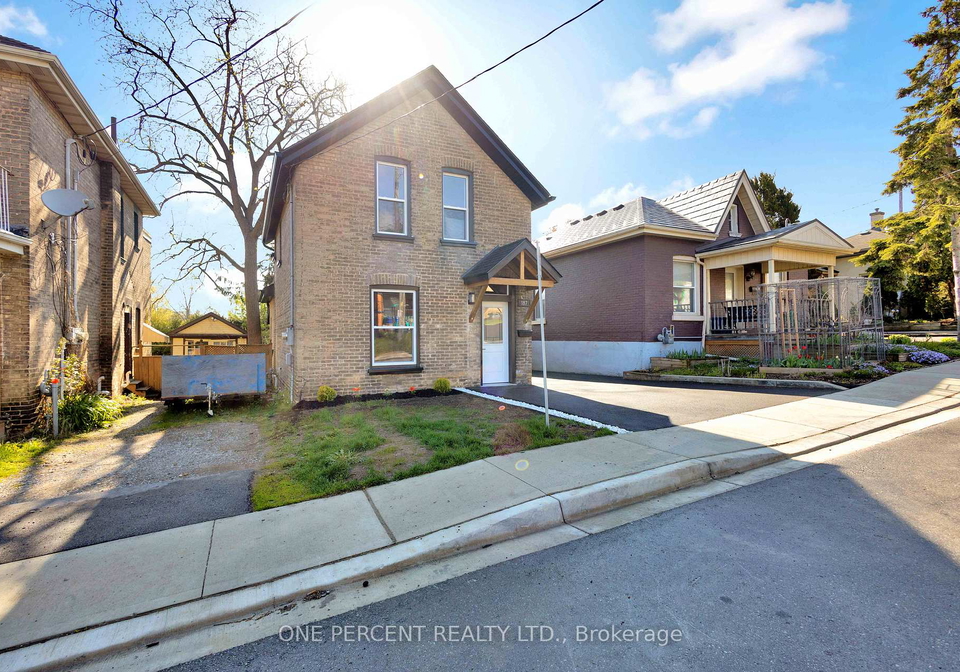 187-drummond-street-brantford-ontario-x13659942