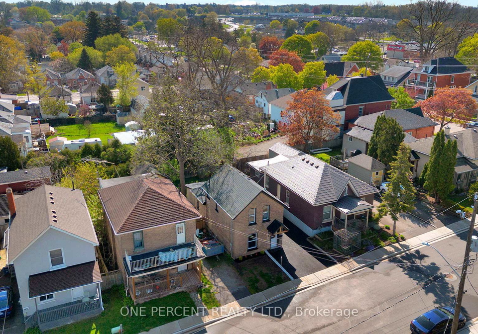 187-drummond-street-brantford-ontario-x13659942