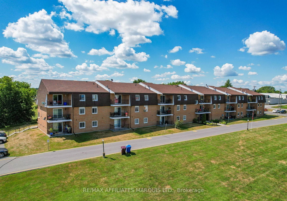 220-kenyon-street-w-north-glengarry-ontario-x13660294