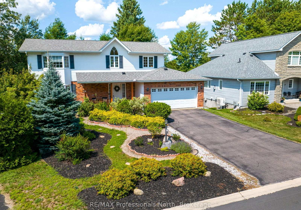 18-heritage-crescent-huntsville-ontario-x13660306