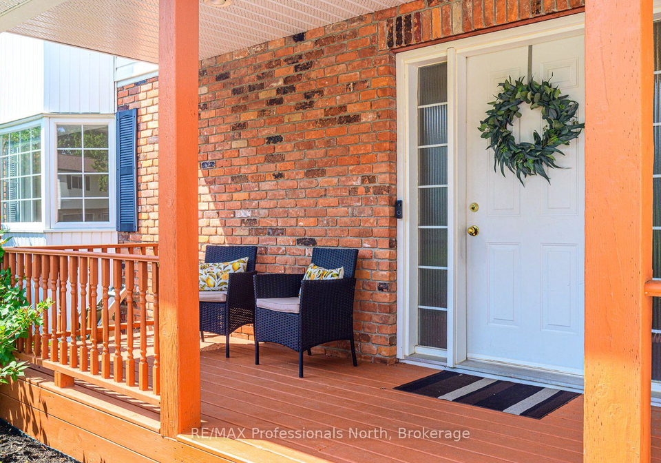 18-heritage-crescent-huntsville-ontario-x13660306