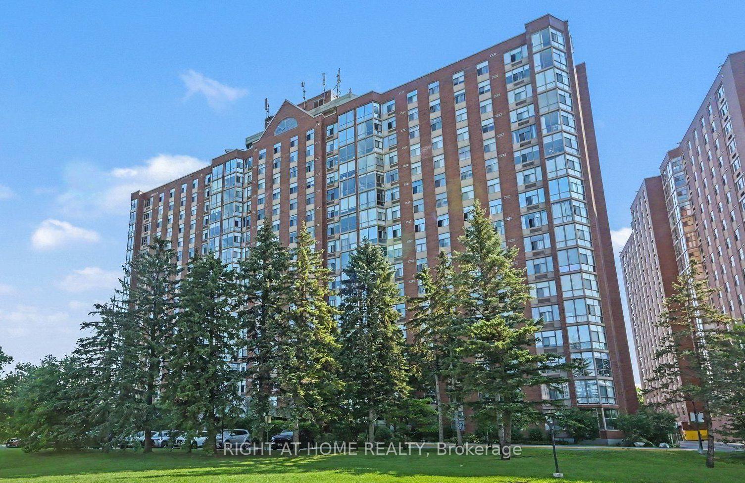 2759-carousel-crescent-n-ottawa-ontario-x13660376