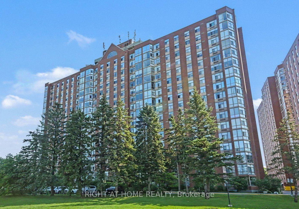 2759-carousel-crescent-n-ottawa-ontario-x13660376