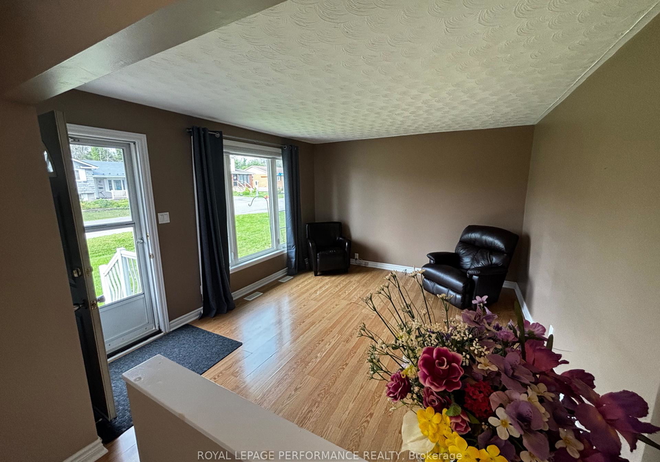 3013-johnston-avenue-cornwall-ontario-x13660394