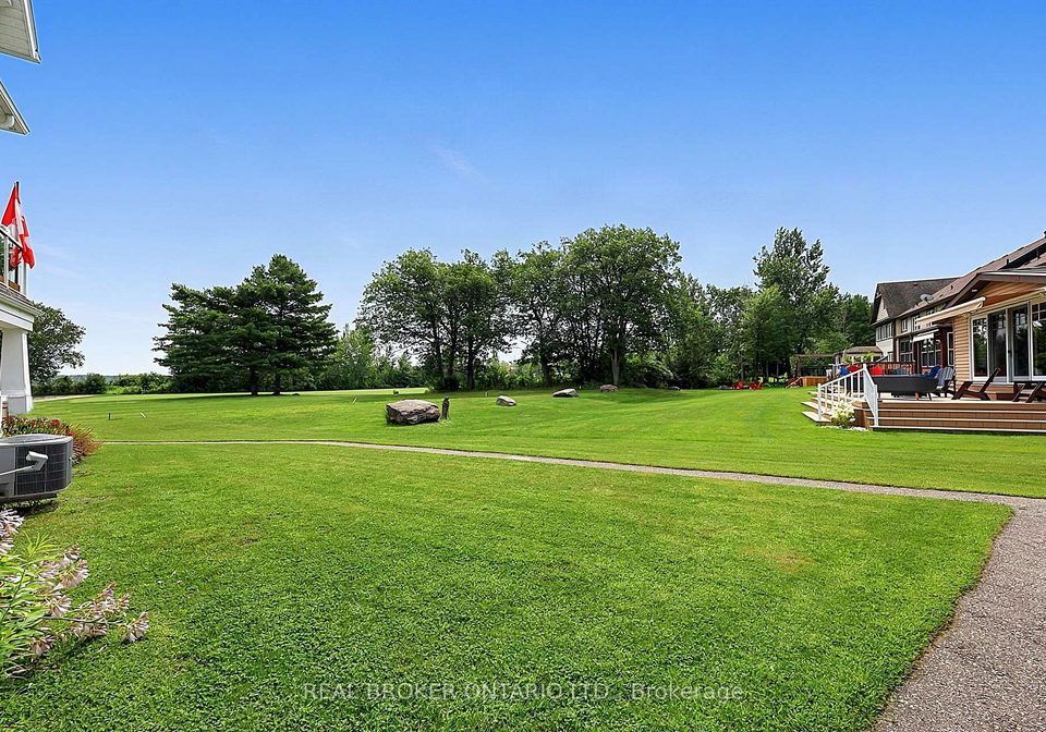 11-carnoustie-lane-georgian-bay-ontario-x13660580