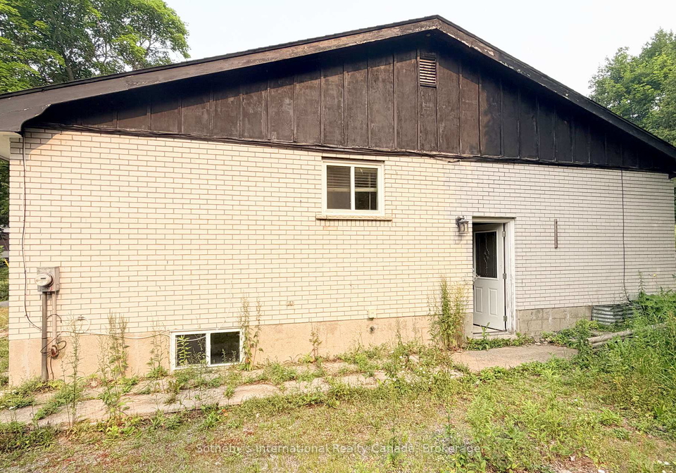 12a-valley-drive-bracebridge-ontario-x13660714