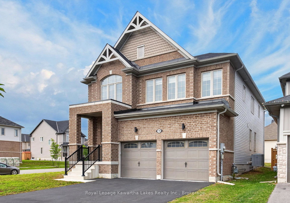 19-hennessey-crescent-kawartha-lakes-ontario-x13660766