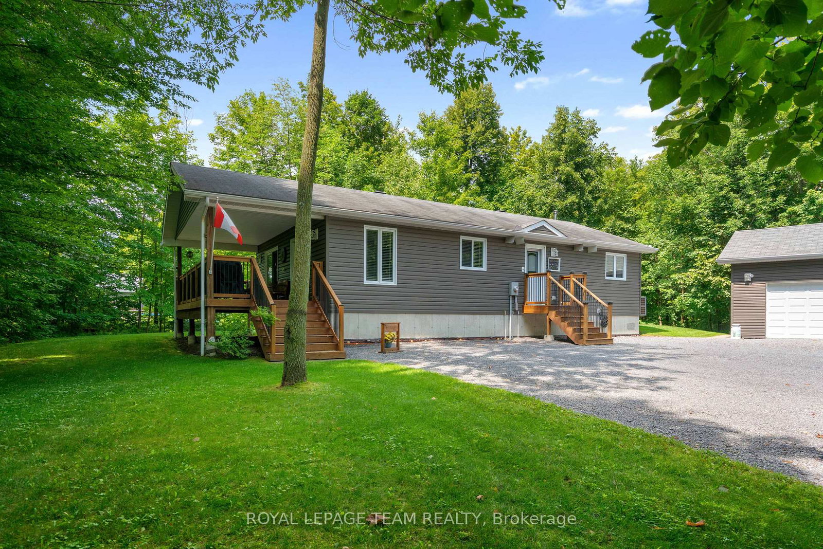 15065-concession-3-4-road-north-stormont-ontario-x13660830