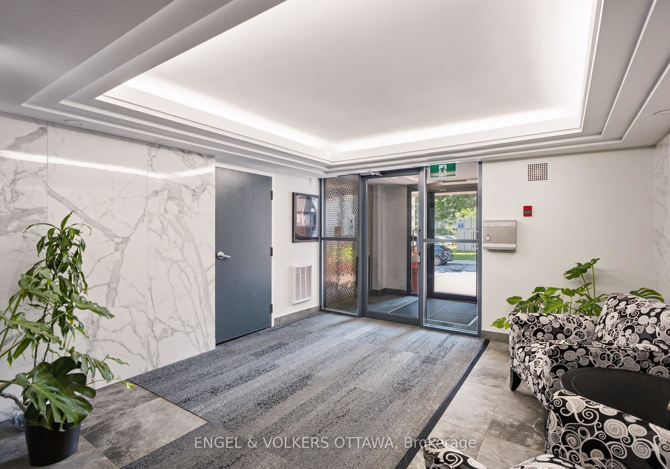 45-argyle-avenue-ottawa-ontario-x13660898
