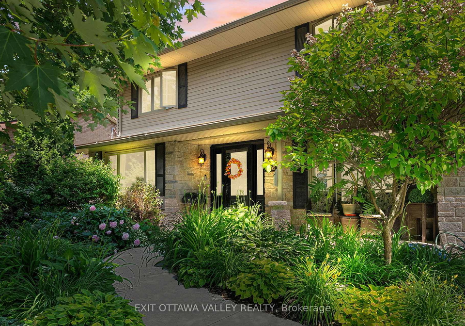605-elizabeth-street-pembroke-ontario-x13660912