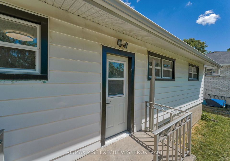 1640-mary-street-kingston-ontario-x13660942