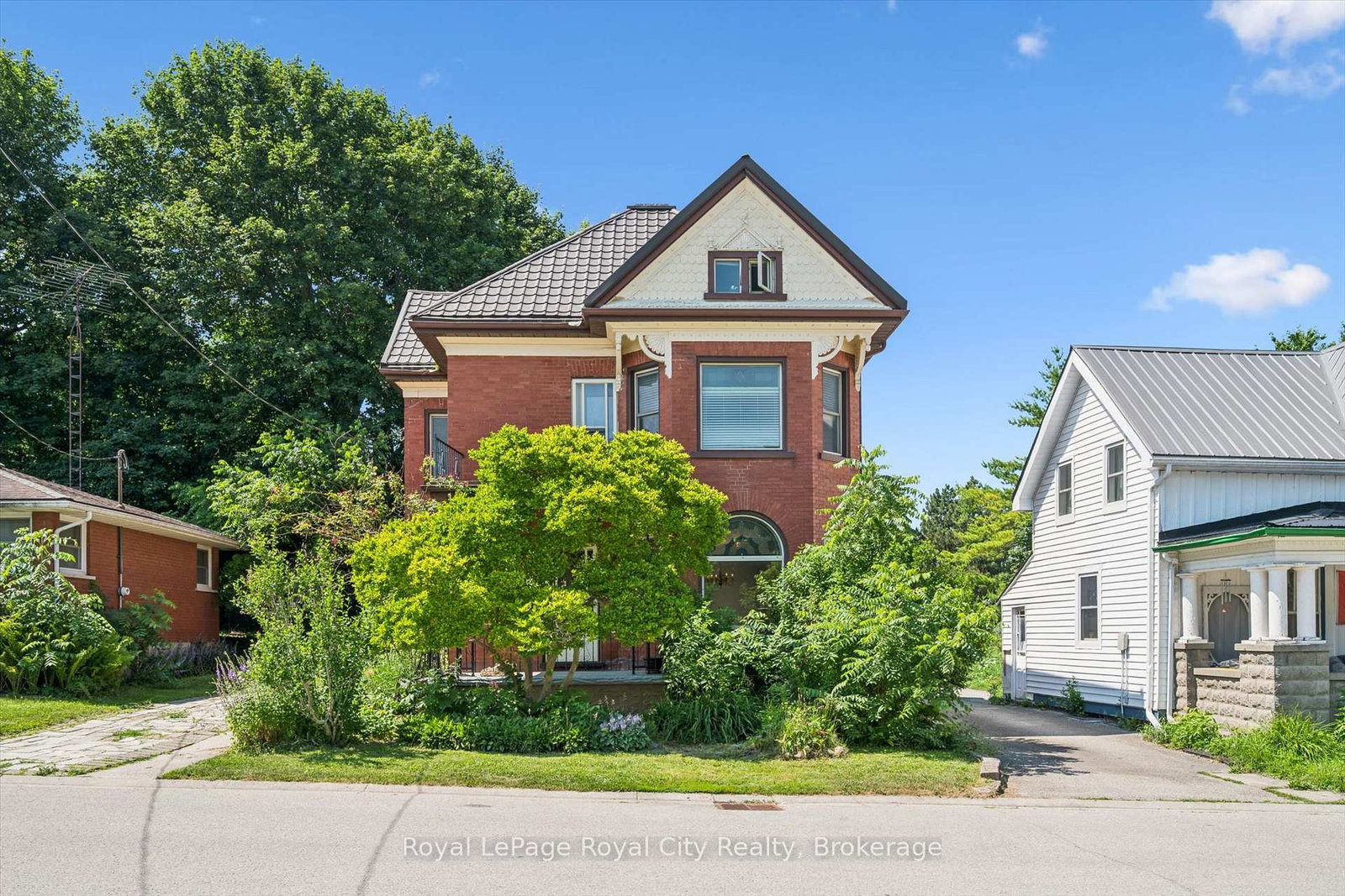 5-west-street-perth-east-ontario-x13661008