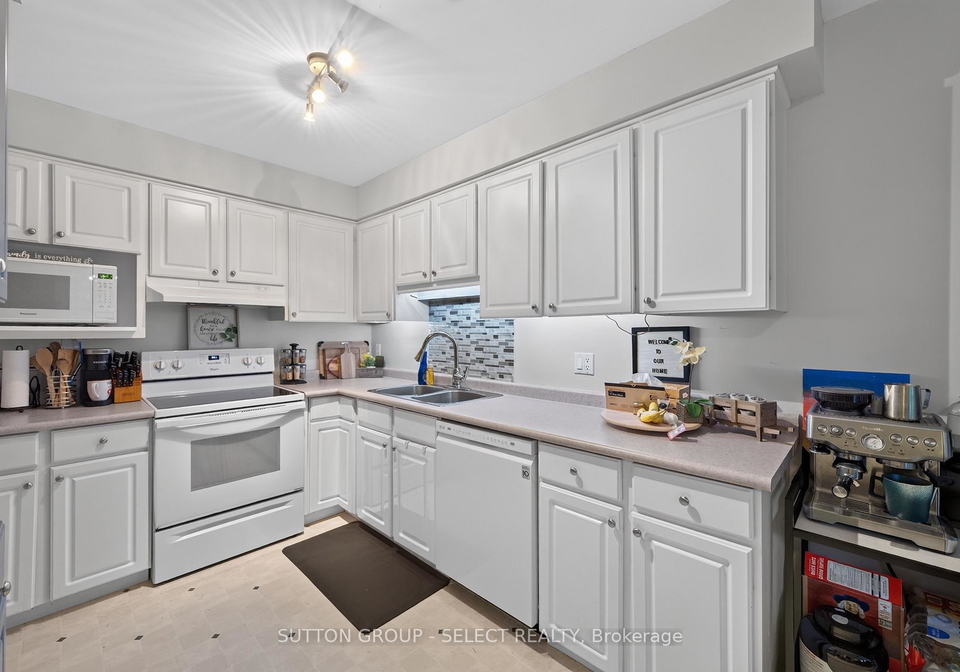 410-ambleside-drive-london-north-ontario-x13661046