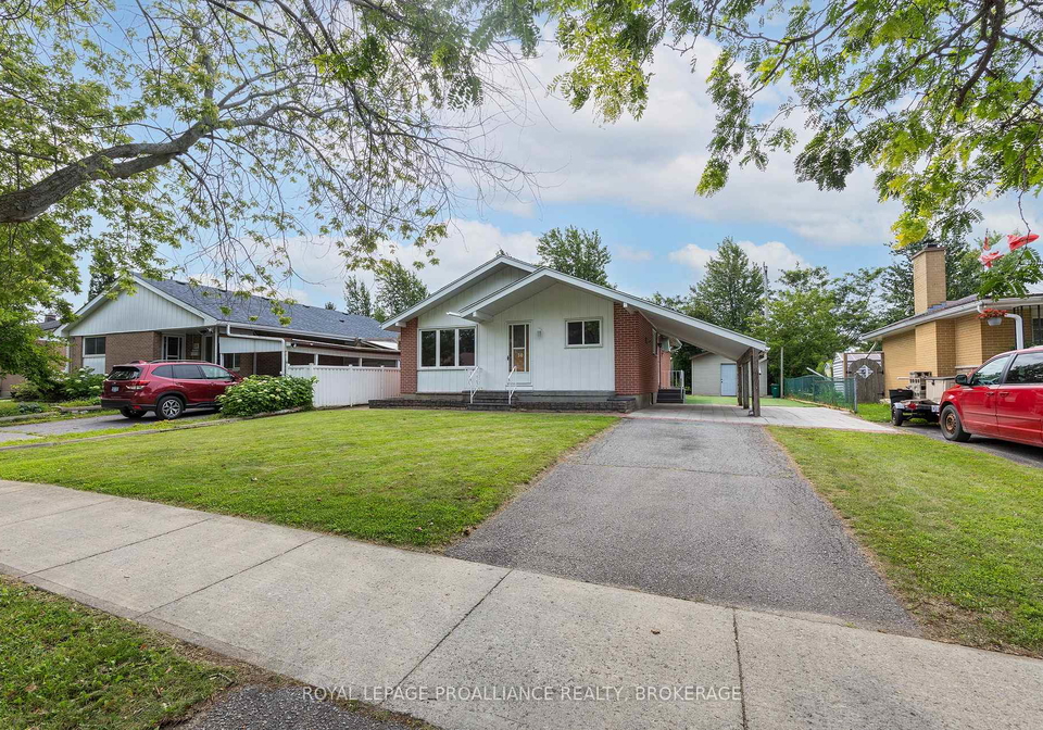 30-mulcaster-street-kingston-ontario-x13661076