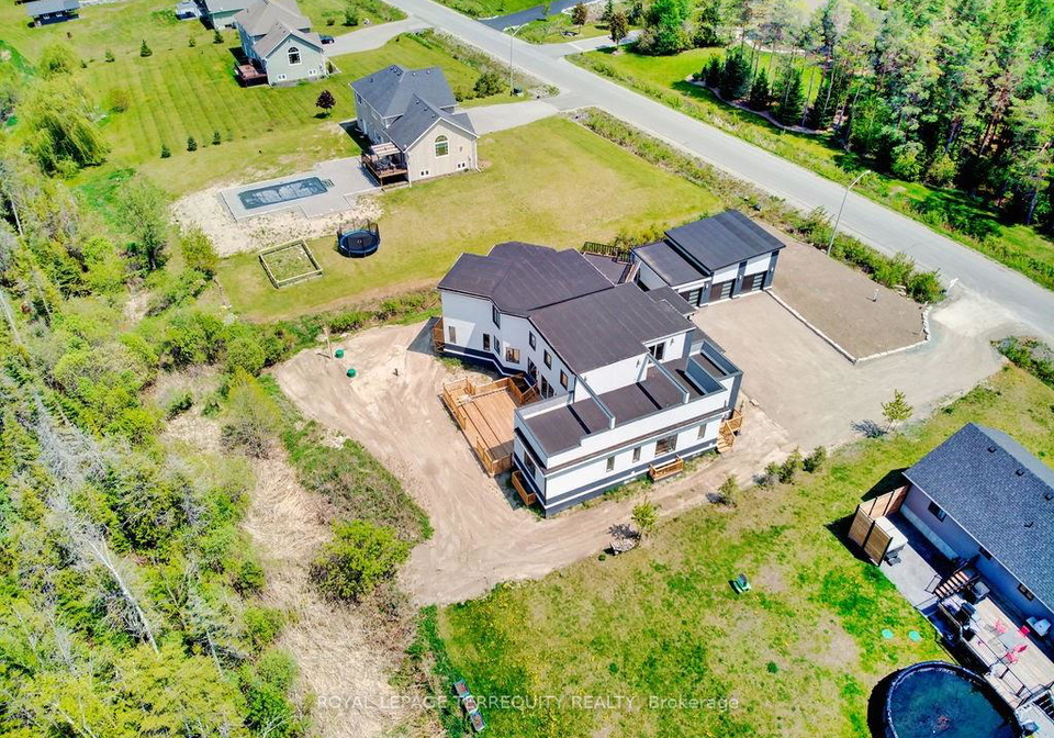 9-rustlewood-avenue-kawartha-lakes-ontario-x13661272