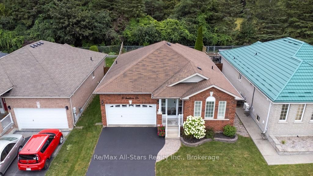 37-sweetnam-drive-kawartha-lakes-ontario-x13661284