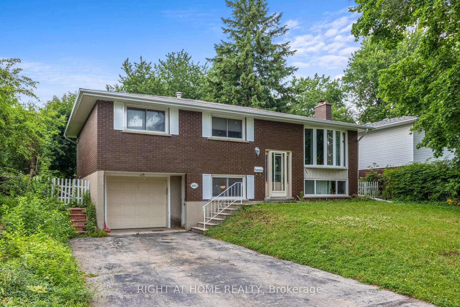 695-glen-forrest-boulevard-waterloo-ontario-x13661322