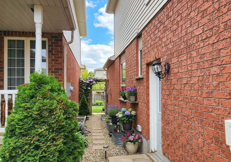 25-gosling-gardens-guelph-ontario-x13661490