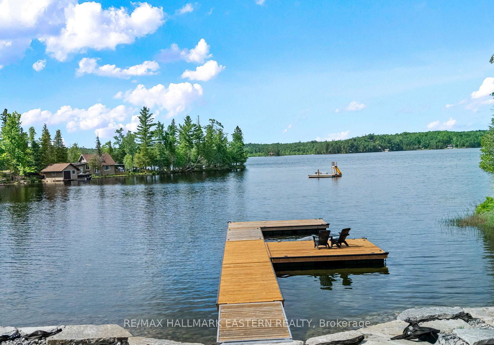 662-fire-route-42-north-kawartha-ontario-x13661572