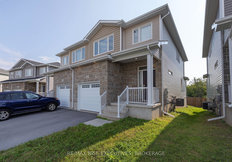 1233-max-crescent-kingston-ontario-x13661592