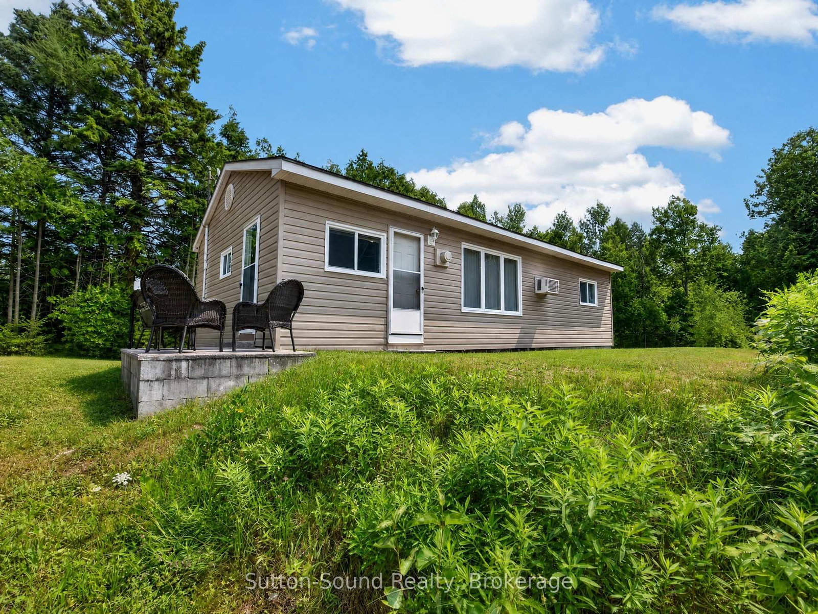 24-isabella-street-south-bruce-peninsula-ontario-x13661644