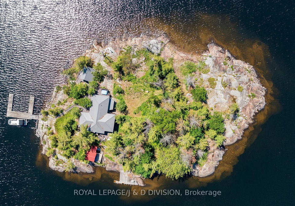 1-b254-emerald-island-the-archipelago-ontario-x13661662