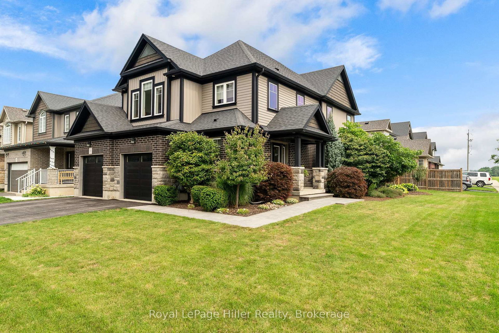 15-robertson-drive-stratford-ontario-x13661682