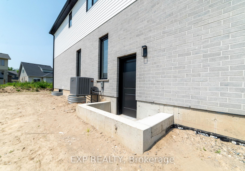 266-hesselman-crescent-london-south-ontario-x13661694