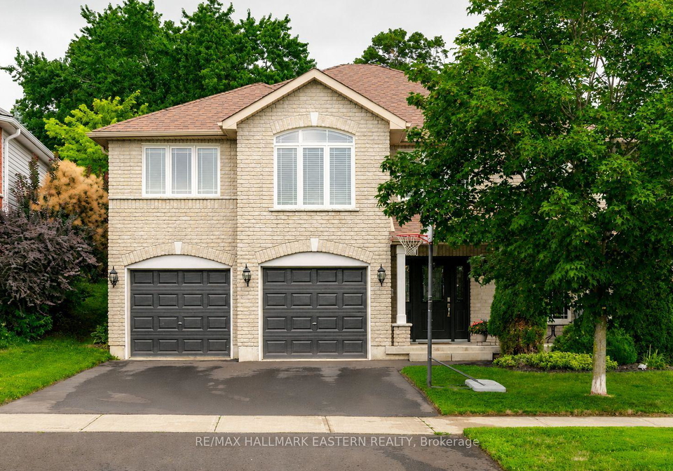 58-parcells-crescent-peterborough-ontario-x13661698
