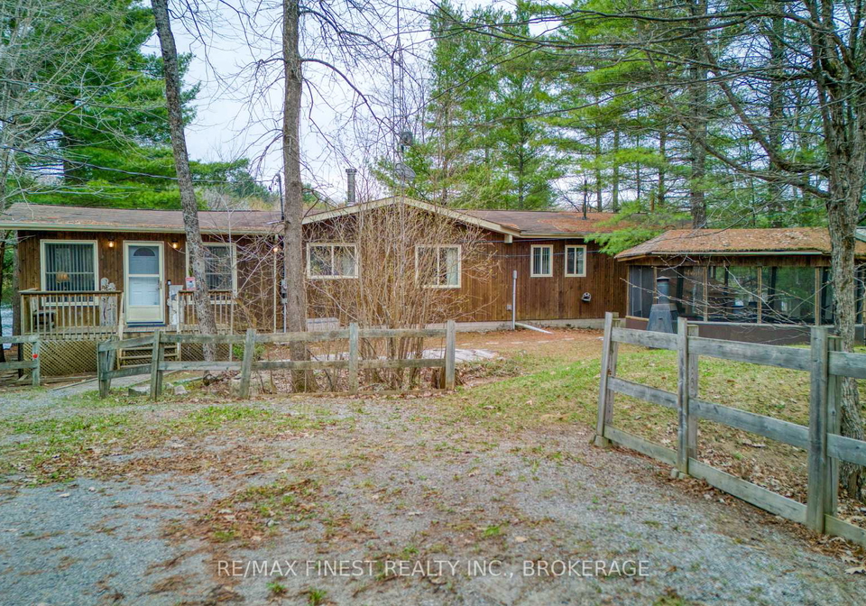 1046-turner-way-frontenac-ontario-x13661806