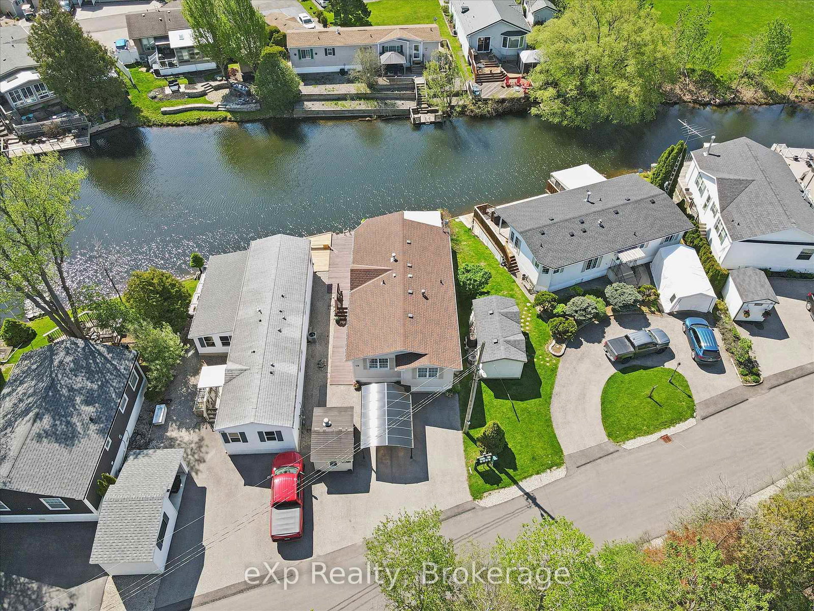 18-jasper-heights-private-puslinch-ontario-x13661860