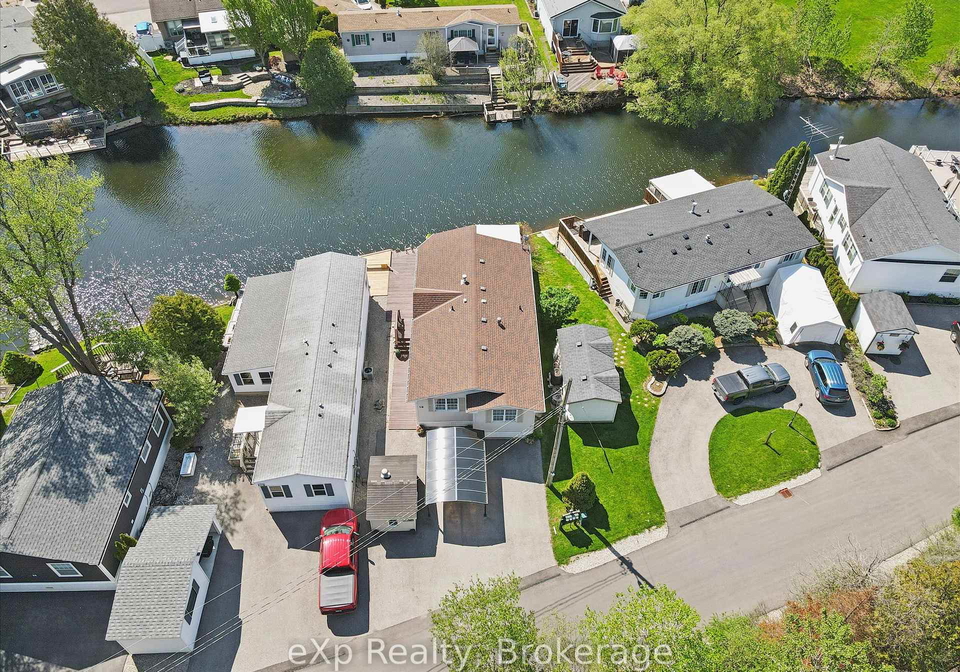 18-jasper-heights-private-puslinch-ontario-x13661860