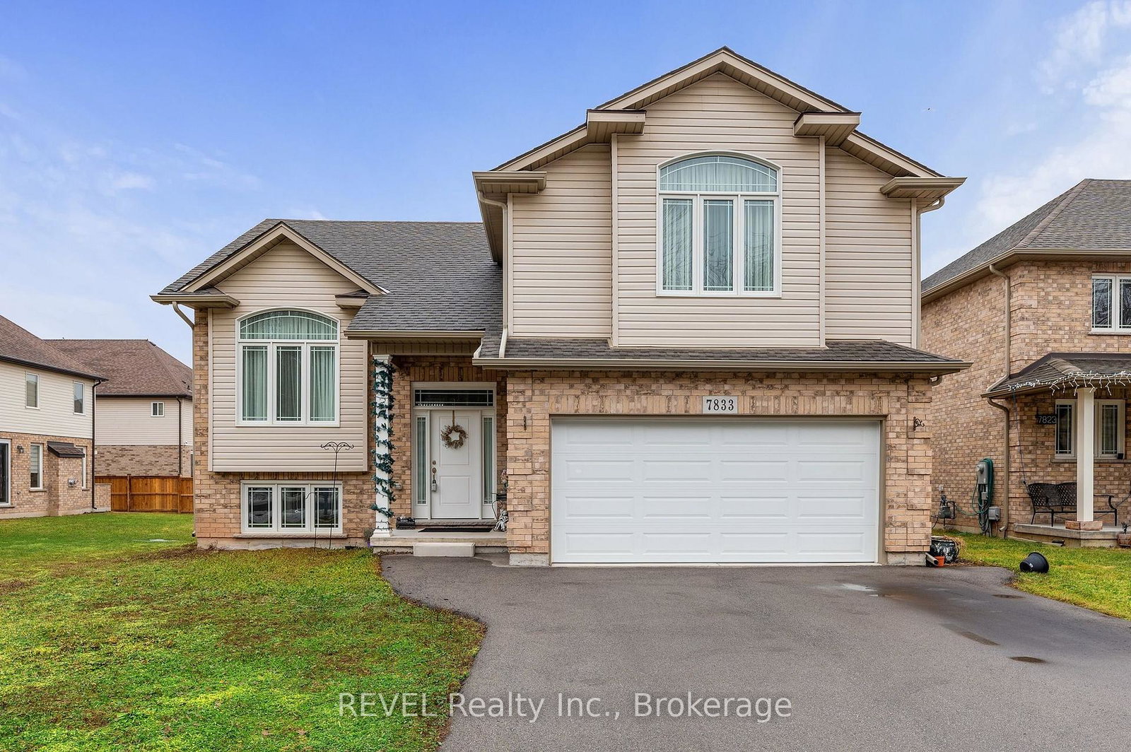 7833-oldfield-road-niagara-falls-ontario-x13661876