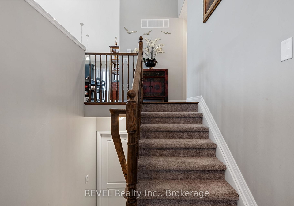 7833-oldfield-road-niagara-falls-ontario-x13661876