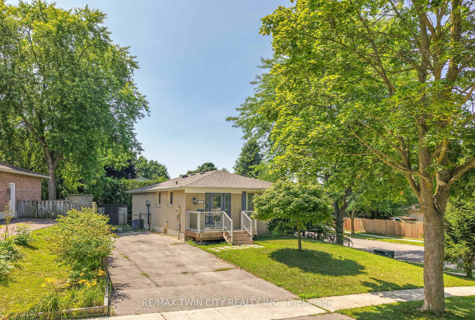 160-woodlawn-avenue-brantford-ontario-x13661944