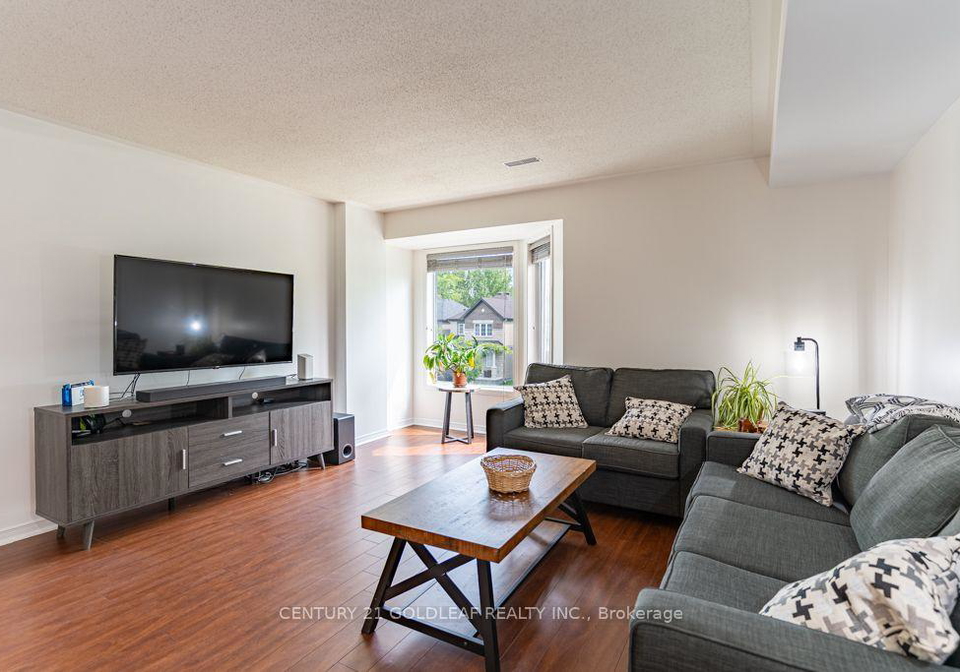 379-aquaview-drive-ottawa-ontario-x13662174