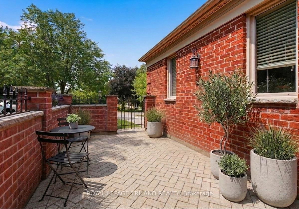 60-rosecliffe-crescent-london-south-ontario-x13662306