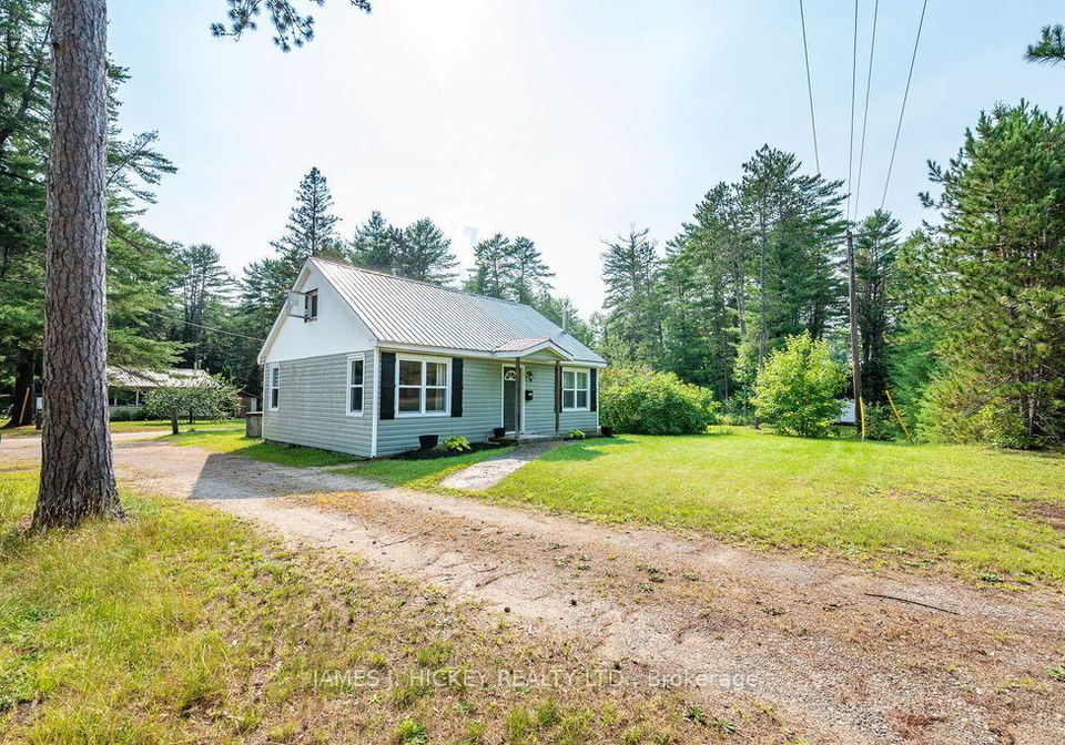 35723-highway-17-highway-laurentian-hills-ontario-x13662586