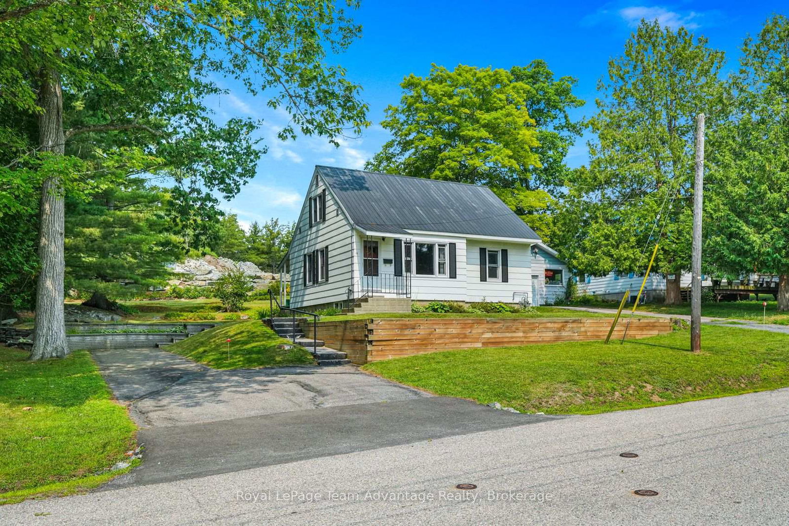 13-burritt-street-parry-sound-ontario-x13662674