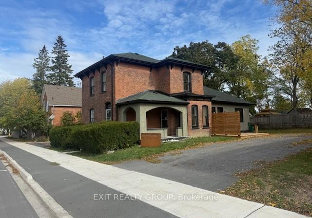 368-picton-main-street-prince-edward-county-ontario-x13662718