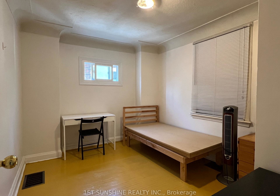 128-arkell-street-hamilton-ontario-x13662944