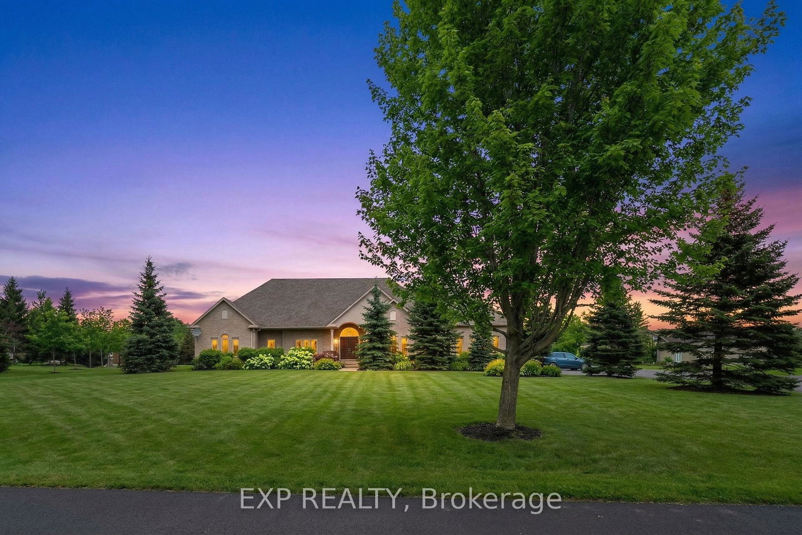 48-brookhaven-crescent-east-garafraxa-ontario-x13663010