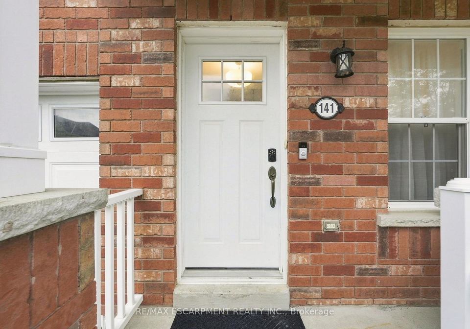 141-cleghorn-drive-hamilton-ontario-x13663016