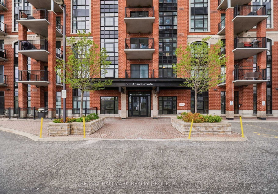 555-anand-private-ottawa-ontario-x13663080